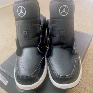 2021
Air Jordan 1 Low SE GS 'All Star Weekend'